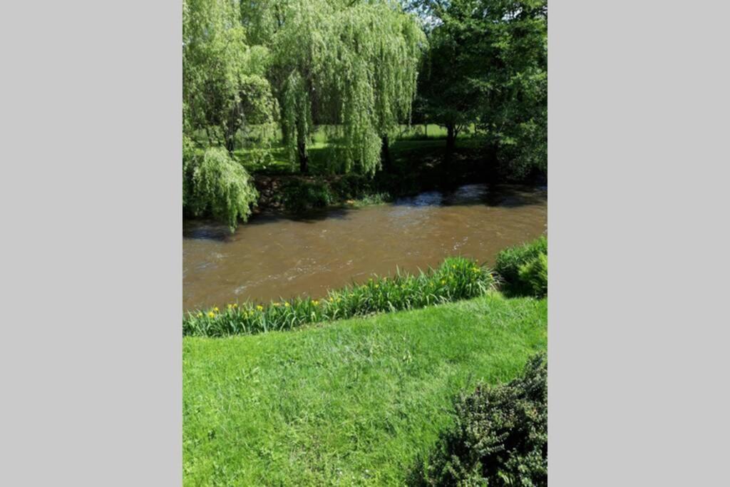 Maison de location saisonnière en Périgord Vert Saint-Front-la-Rivière Esterno foto
